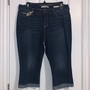NEW Blue Jean Capris